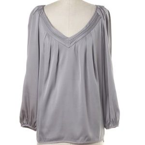 DVF • Silk v-neck blouse DVF • Silk v-neck blouse