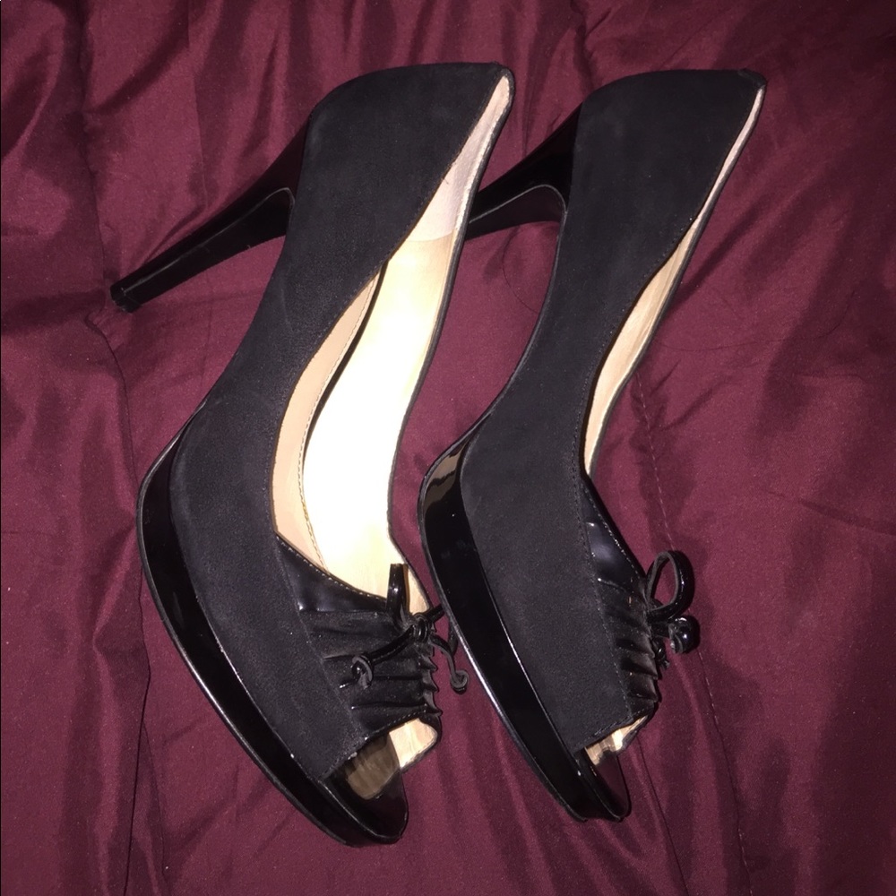 Black heels