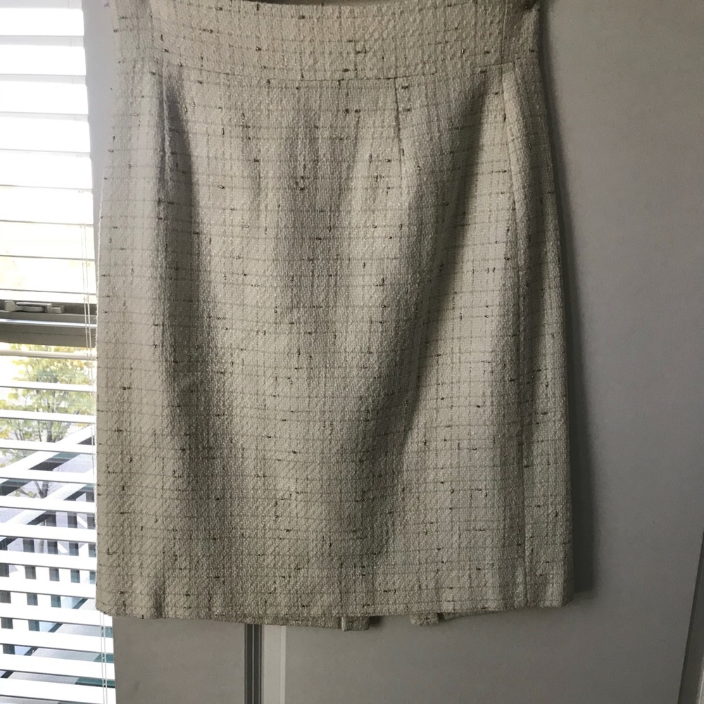Cream and Gold Pencil skirt