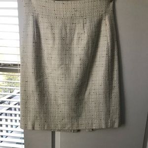 Cream and Gold Pencil skirt