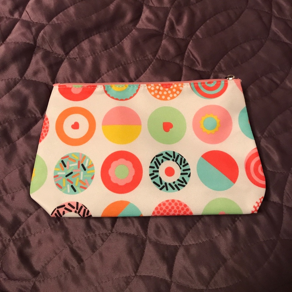 Makeup bag