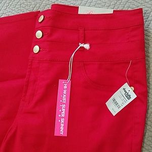 Hi- Waist Super Skinny Refuge Jeans