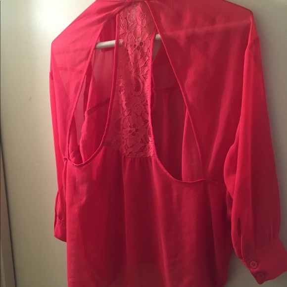 Top - Picture 2 of 3