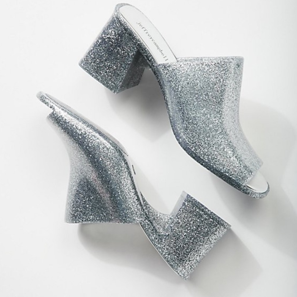 Jeffrey Campbell make moves mules
