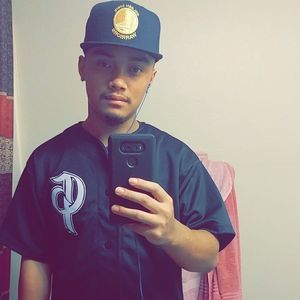 Meet your Posher, Dion