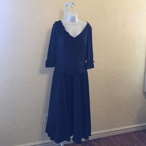 Jessica Howard Navy Special occasion dress