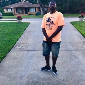 Meet your Posher, Rj