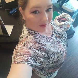 Meet your Posher, Lisa