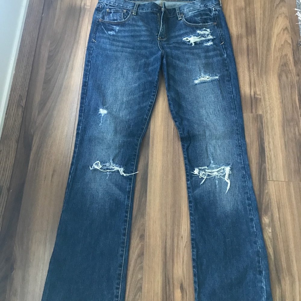 Distressed Jeans