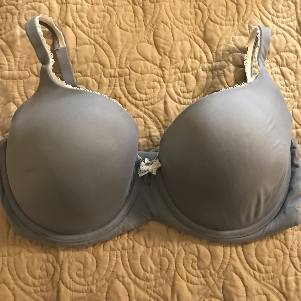 VS Demi bra