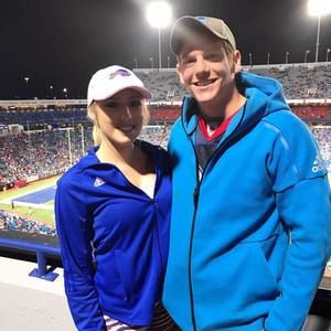 Meet your Posher, Kelly