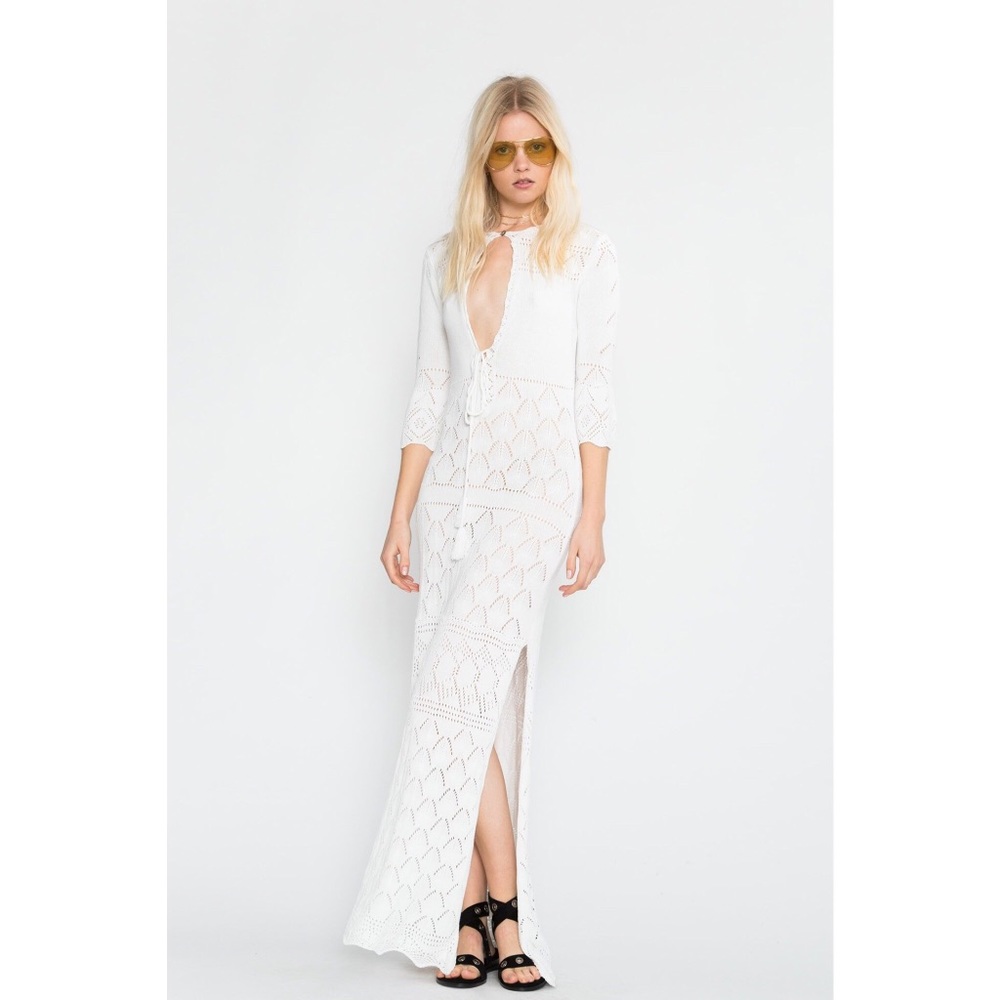 ✨NEW Jen’s Pirate Booty Dove Maxi Dress in White✨