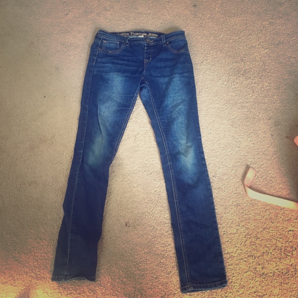 Justice Premium Jeans for girls ! Lightly used 💙