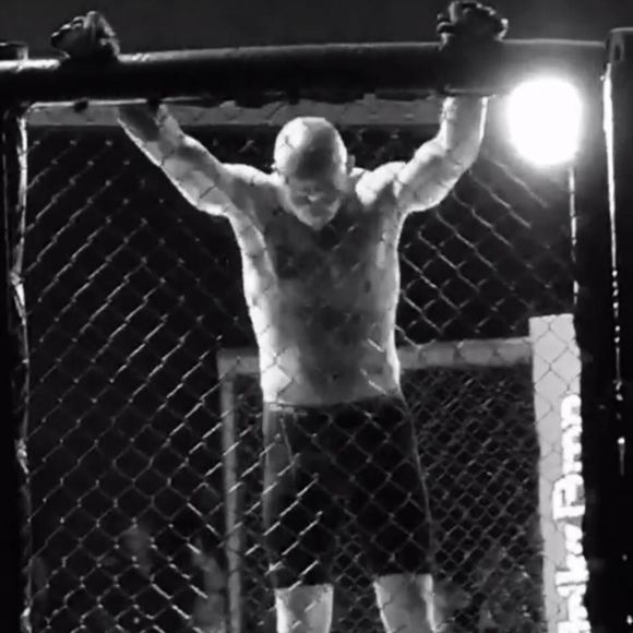 Meet your Posher, Josh - Picture 1 of 1