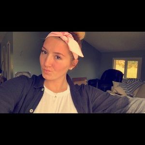 Meet your Posher, Deanna