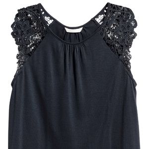 Jersey Top with Crocheted Lace