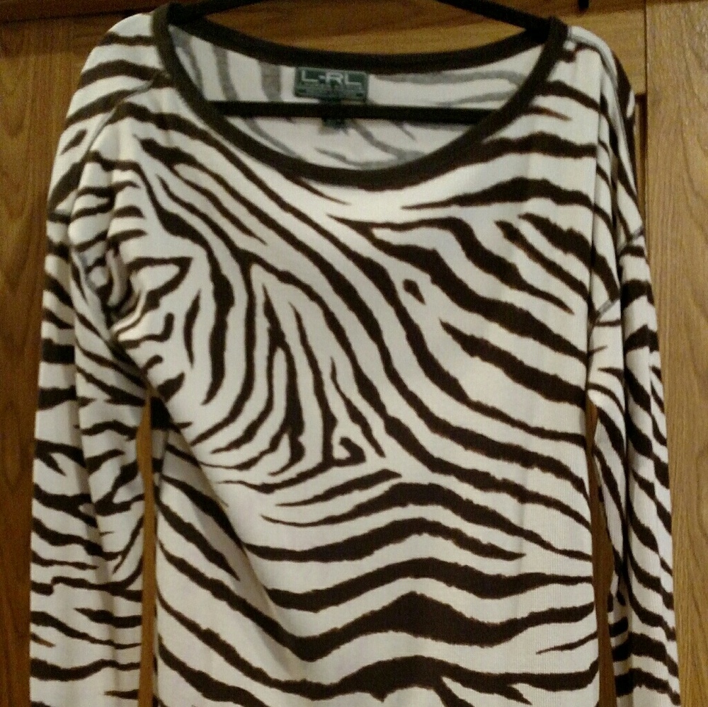 Zebra pattern long sleeve shirt