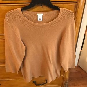 Tan 3/4 sleeve shirt