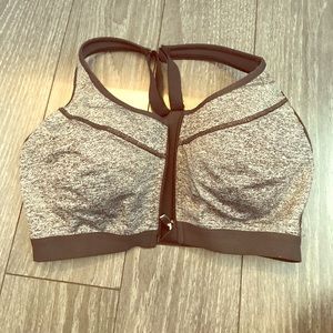 Knockout VS sports bra