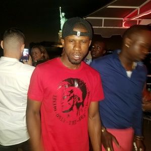 Meet your Posher, Dwight