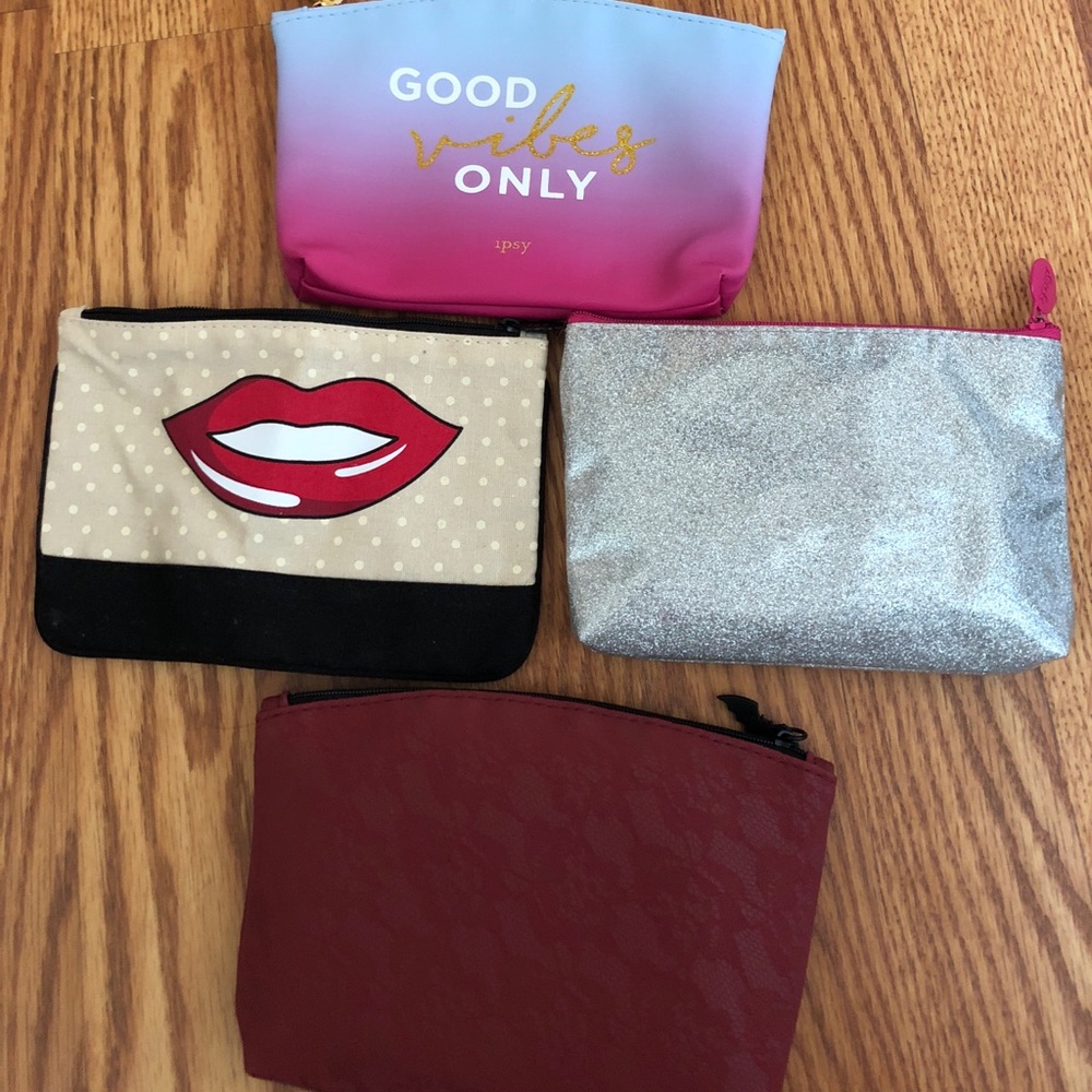*BUNDLE* 4 mini cosmetic bags from Ipsy!