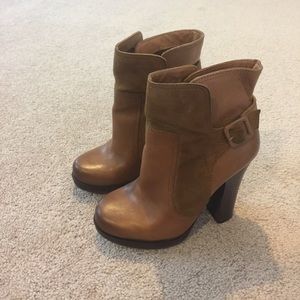Jessica Simpson brown leather and suede boots