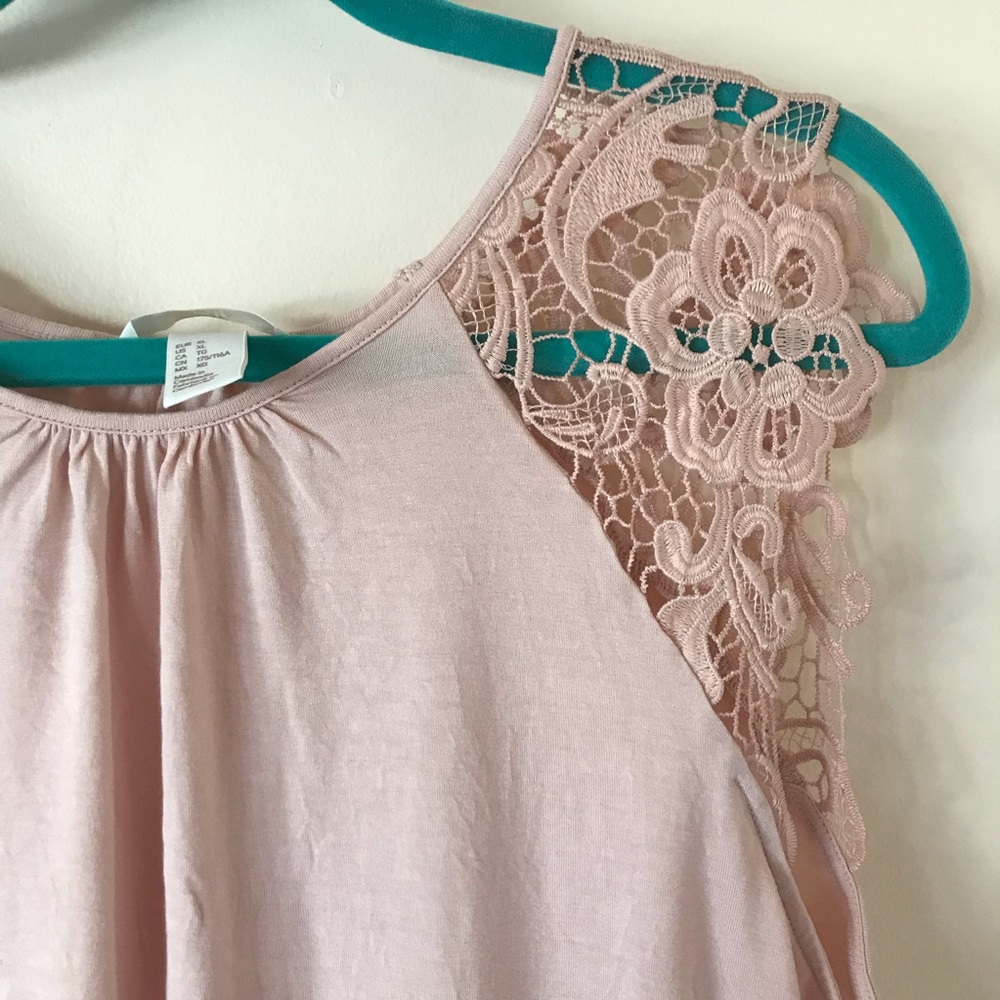 Jersey Top with Crocheted Lace