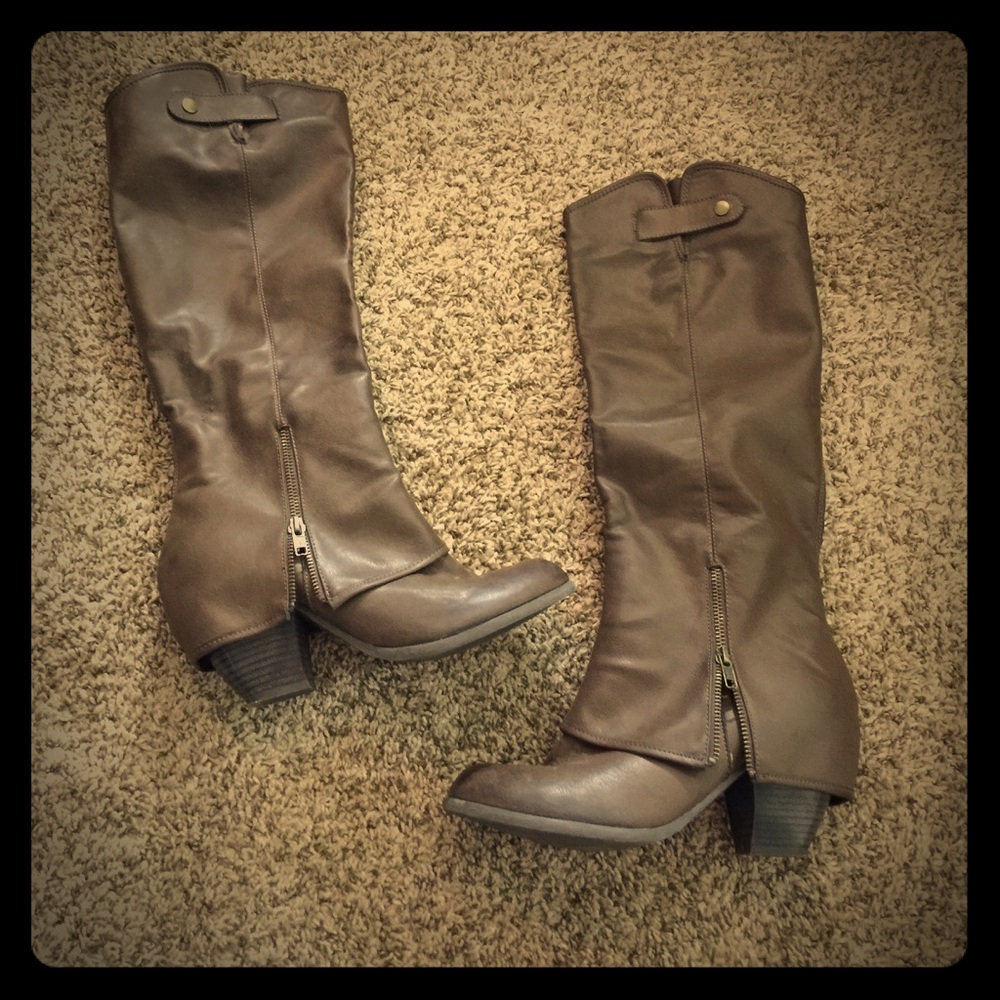 Fergalicious Synthetic Brown Knee High Boots 9