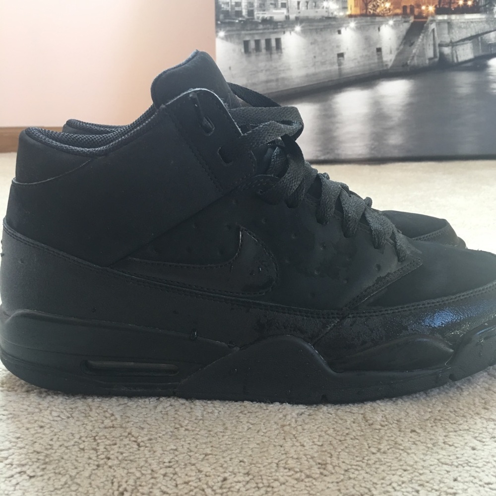 Nike Air Flight Classic, Black, Size 10.5