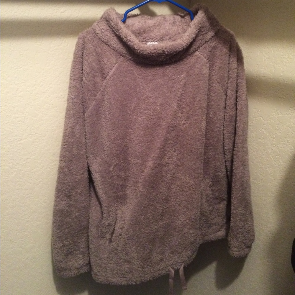 XL purple Gap pull over