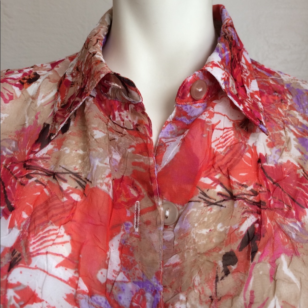 Drapers & Damon’s sheer crinkle print blouse