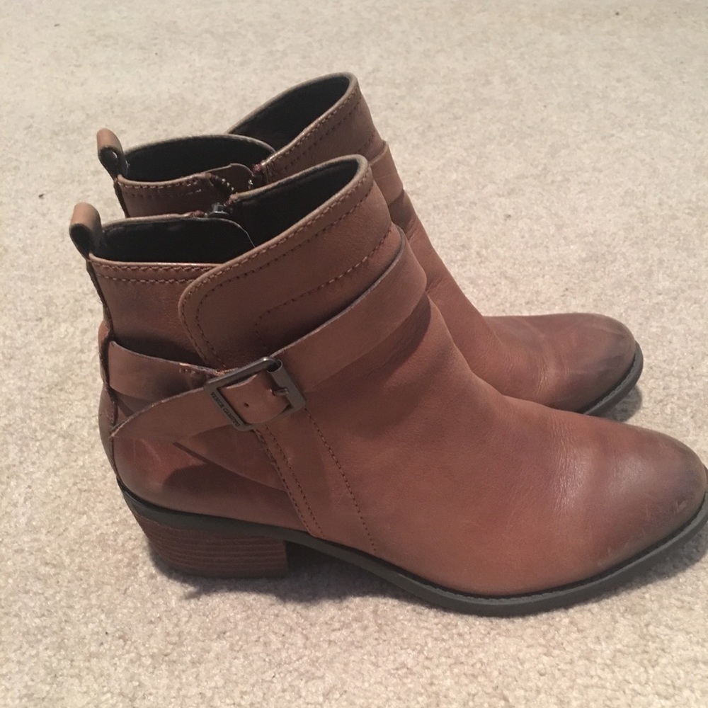 Cognac leather booties