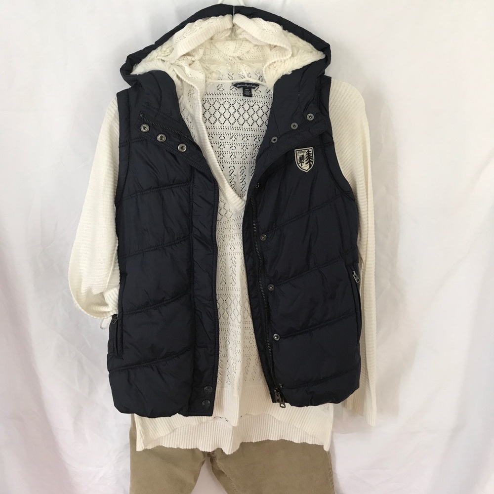 AEO Puffer Vest