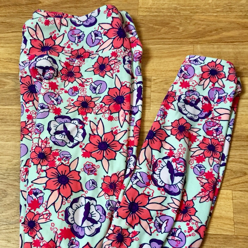 EUC: LuLaRoe TC Leggings