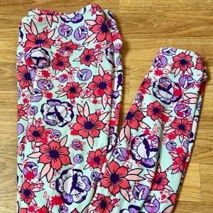 EUC: LuLaRoe TC Leggings