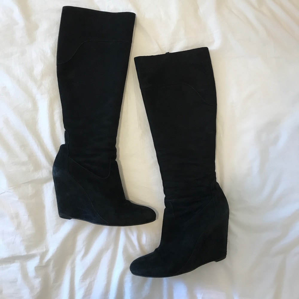 Via Spiga Black Suede Adina Wedge Boots 👢