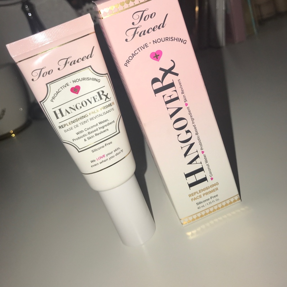 Too Faced - Hangover primer