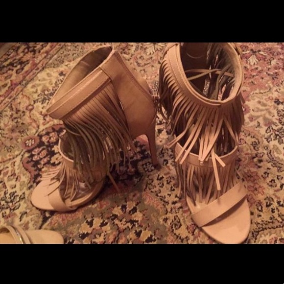 High heels - Picture 1 of 1