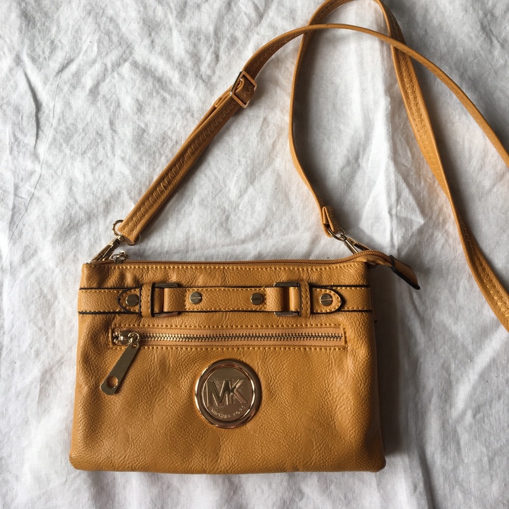Michael Kors crossbody
