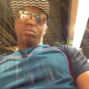 Meet your Posher, Edem