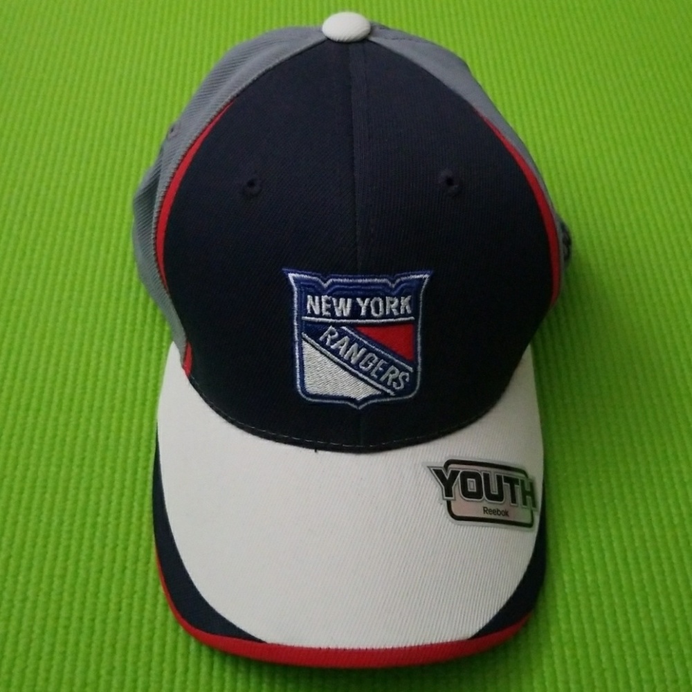 NWT Authentic Reebok NY Rangers Hat - Youth