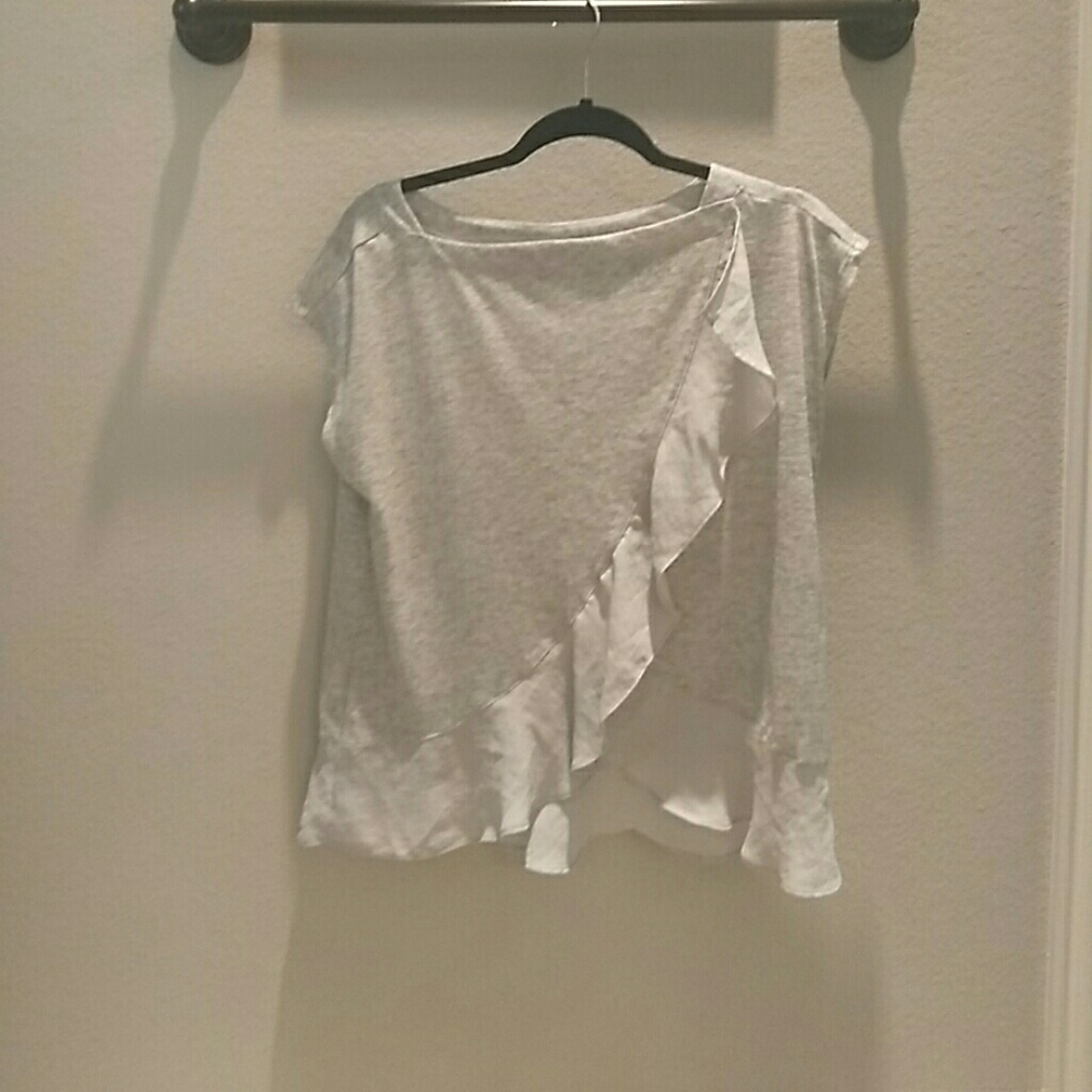 Grey knit Banana Republic top w/ ruffle.