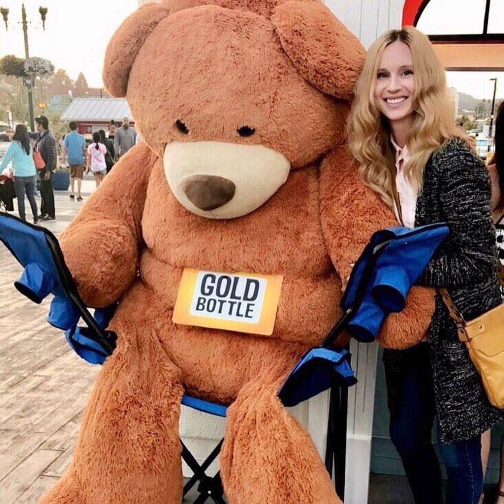 Meet your Posher, Brooke