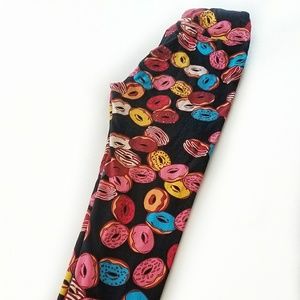 LuLaRoe Donut leggings. 🦄🦄🦄🦄