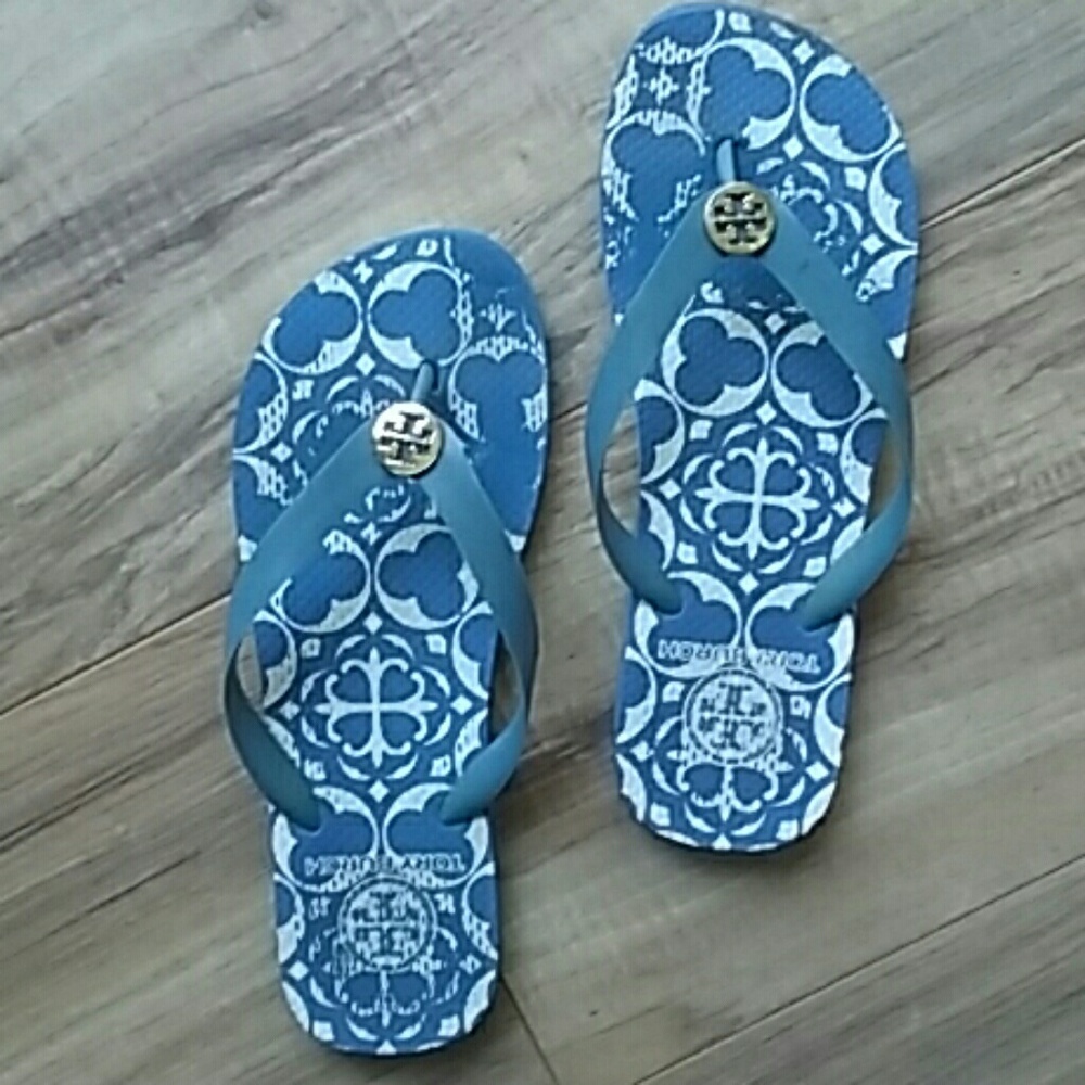 Tory Burch flip flops ❤
