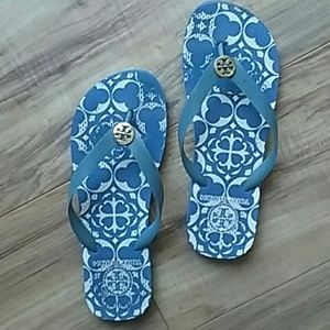 Tory Burch flip flops ❤