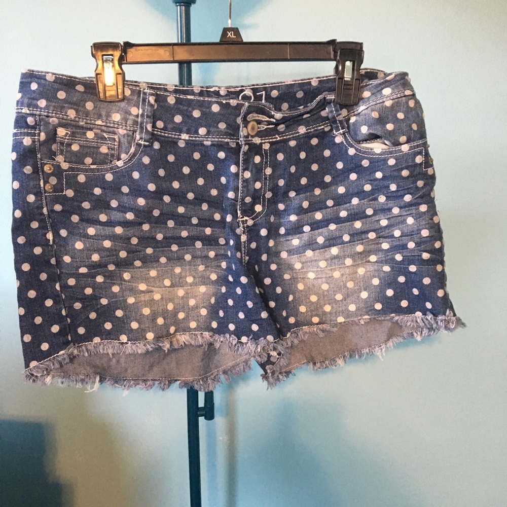 ! SOLD ! Rue 21 polka dot shorts