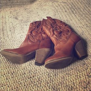 Heeled Cowboy Boot