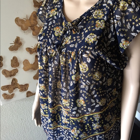 Gap blouse - Picture 3 of 6