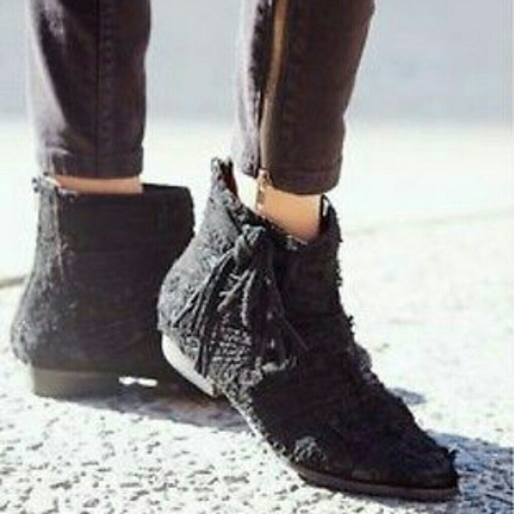 NWOB Free People Decades Boots